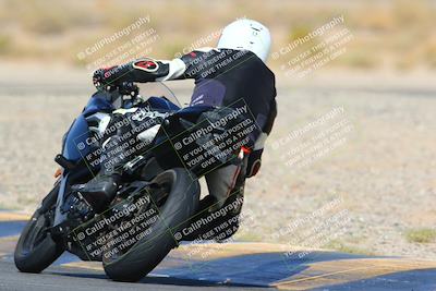 media/Apr-10-2022-SoCal Trackdays (Sun) [[f104b12566]]/Turn 11 Backside (945am)/